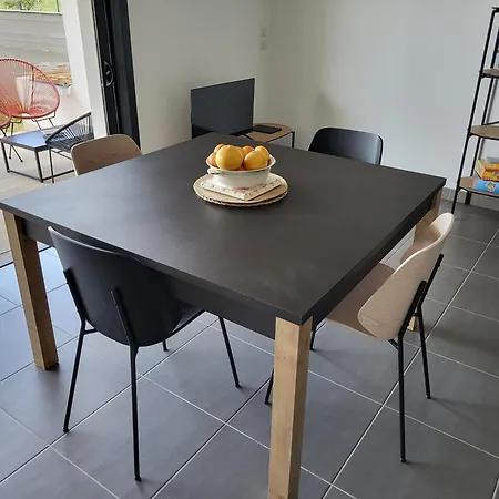 Apartment Mare E Vista Lumineux Avec Terrasse Et Jardin Saint-Florent (Corsica)